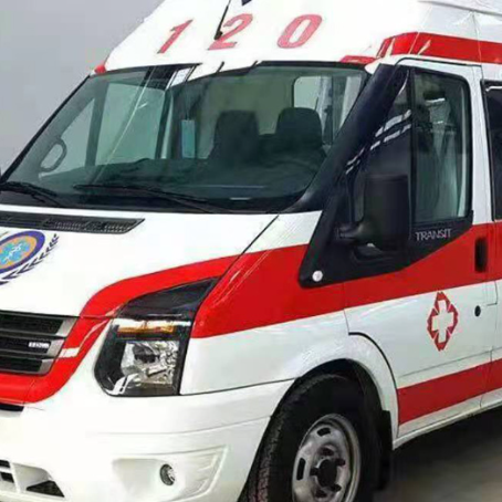 吉县非急救护送病人转院租赁救护车的优缺点对比